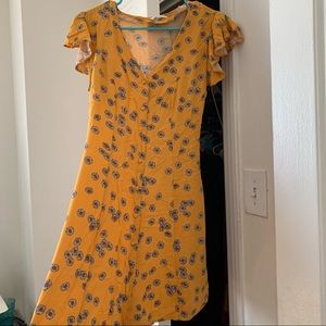 Women’s Yellow Daisy Button Down Dress Sz M